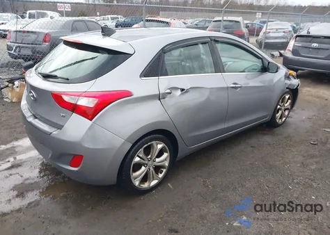 2013 Hyundai Elantra Gt z USA, uszkodzony, nr VIN KMHD35LE7DU122930